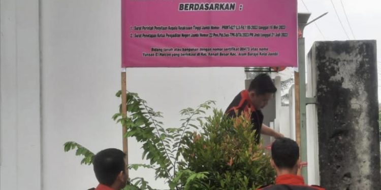 Kejaksaan Tinggi Jambi  Sita Aset  Tersangka Korupsi Bank Jambi 