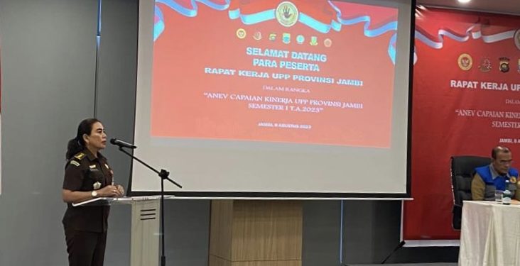 Kejaksaan Tinggi Jambi Beri Pembekalan Terkait Saber Pungli di Raker UPP