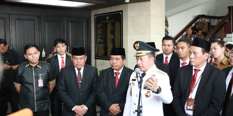 Melantik 9 Penjabat Gubernur  Baru, Mendagri Minta Bersikap Netral