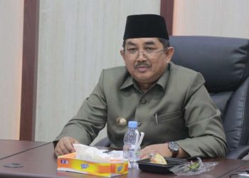 Bupati Tanjab Barat Pimpin Rapat Koordinasi Penanggulangan Krisis Air di Kuala Tungkal