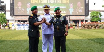 Panglima TNI : TNI Harus Selalu Bermanfaat dan Menjadi Solusi Bagi Permasalahan Masyarakat Dimanapun Berada