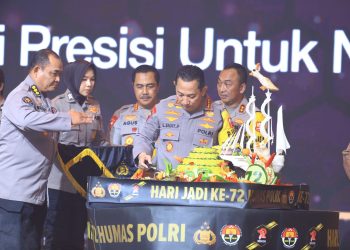 Hari Jadi Divisi Humas Polri Dapat Dua Hadiah Dari Kapolri