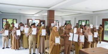 Seluruh Pemda di Wilayah Sulbar Tanda Tangan Ikrar Netralitas ASN menghadapi Pemilu 2024