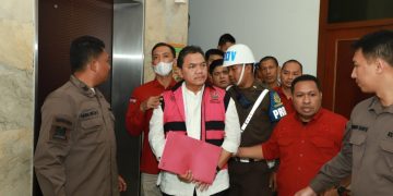 Kejaksaan Agung tetapkan Achsanul Qosasi Sebagai Tersangka dalam Perkara Korupsi BAKTI KOMINFO 