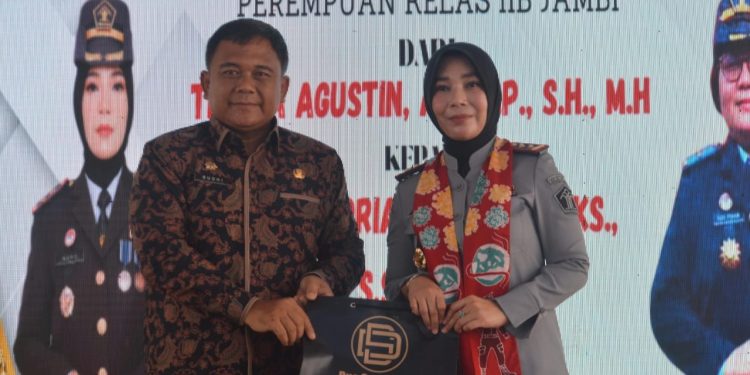 Sekda Budhi Hadiri Serah Terima Jabatan dan Pisah sambut Kepala Lembaga Pemasyarakatan Perempuan Kelas ll B Jambi