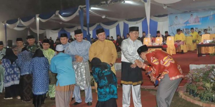 Anwar Sadat Tutup Secara Resmi MTQ ke-51 Tingkat Kabupaten Tanjab Barat