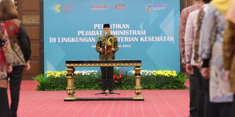Lantik Pejabat Administrasi, Sekjen Kemenkes berpesan Pastikan Transformasi Internal Dijalankan