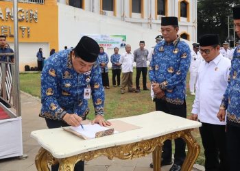 Pj.Bupati Merangin Pimpin Ikrar ‘Netralitas ASN’ Pada Pemilihan Umum dan Pemilihan 2024