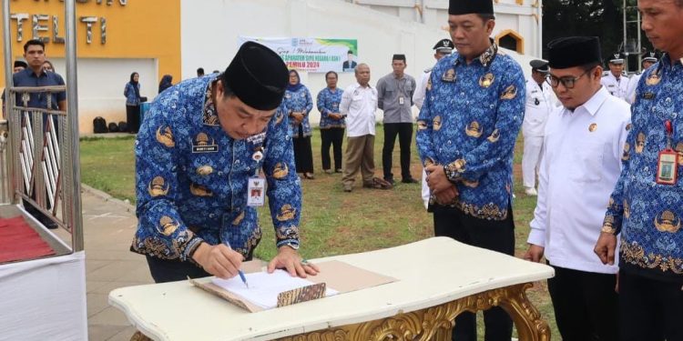 Pj.Bupati Merangin Pimpin Ikrar ‘Netralitas ASN’ Pada Pemilihan Umum dan Pemilihan 2024