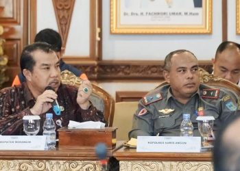 Pj Bupati H Mukti didampingi Kepala BPBD Merangin Laporkan Kondisi Banjir ke Deputi BNPB Pusat
