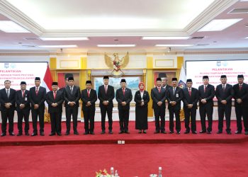 Lantik 3 Pejabat Pimpinan Tinggi Pratama, Mendagri Tekankan Berbagai Isu Penting