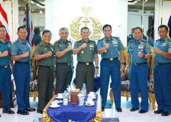 Optimalkan Fungsi Penerangan di lingkungan TNI Kapuspen TNI  Kunjungi Kasal