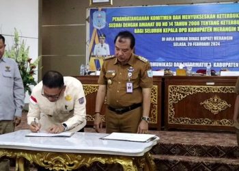 Pj Bupati Merangin Apresiasi Kepala OPD Teken Komitmen Tentang Keterbukaan Informasi Publik