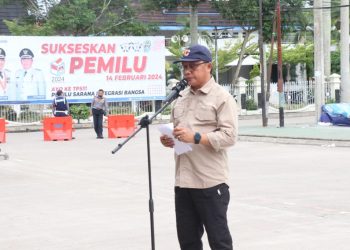 Plh Sekda Tanjab Barat Lepas Secara Resmi Distribusi Logistik Pemungutan dan Penghitungan Suara Pemilu Tahun 2024