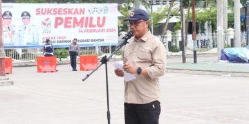 Plh Sekda Tanjab Barat Lepas Secara Resmi Distribusi Logistik Pemungutan dan Penghitungan Suara Pemilu Tahun 2024