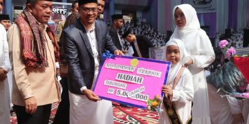 Al Haris Hadiahkan 5 Umroh Gratis Untuk Guru dan Siswa Sekolah Islam Terpadu Nurul ‘Ilmi