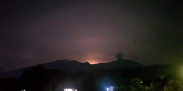 Gunungapi Marapi Kembali Meletus, Bandara Minangkabau Ditutup Sementara