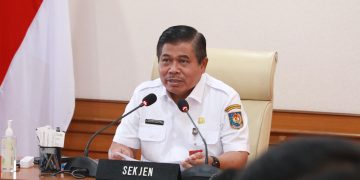 Sekjen Kemendagri Tekankan Pemerintah Daerah Harus Membayar THR Tepat Waktu 