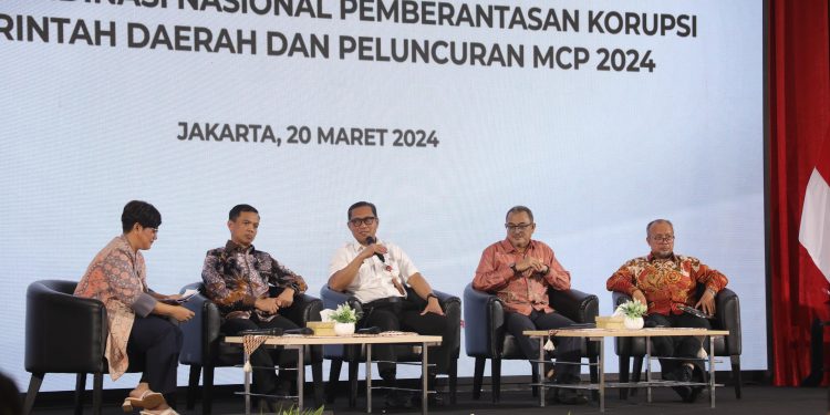 Kemendagri Tekankan Profesionalisme Aparat Perizinan untuk Cegah Korupsi 