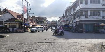 Kendaraan Masih Belum Ramai lewat di Jalan Raya Kabupaten Merangin H+3 Lebaran