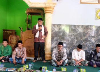 Sekda Budhi Hartono Hadiri Peringatan Isra Mi raj Desa Kebon IX Sungai Gelam