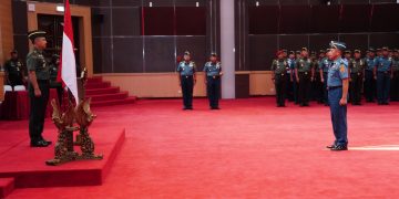 Kasum TNI Pimpin Acara Laporan Korps Kenaikan Pangkat 19 Perwira Tinggi TNI