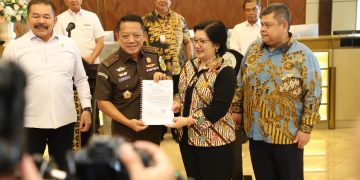 Kejaksaan Agung Terima Laporan Audit dari BPKP Kasus Korupsi Komoditas Timah, Kerugian Negara Mencapai Rp300 Triliun