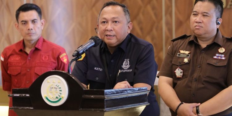 Kejaksaan Agung Tetapkan 6 Orang Tersangka Perkara Korupsi Komoditi Emas PT Antam Tbk