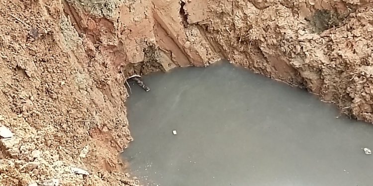 Penanganan Sumbatan Saluran Air Yang Rendam Jalan Tiga Jalur di Merangin Alami Kendala, Ini Penyebabnya 