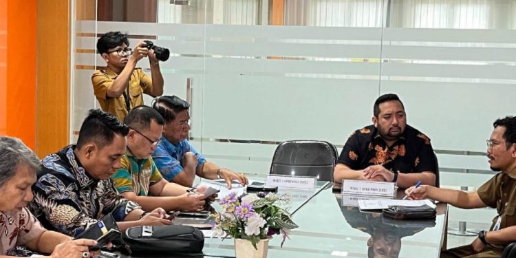 DPRD Provinsi Jambi Study Banding ke Provinsi Kalimantan Selatan Mengenai Prioritas Pembangunan Daerah