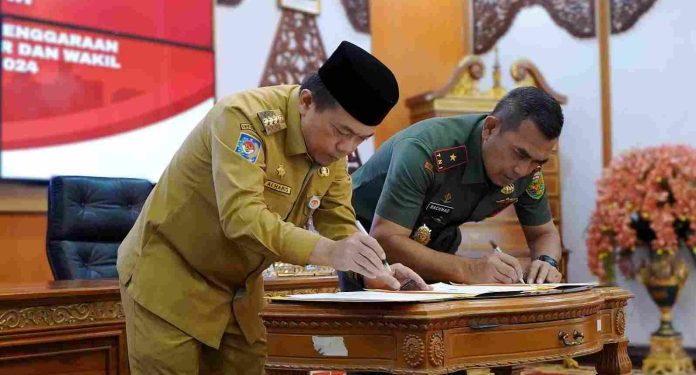 Gubernur Jambi  Hibahkan Dana Pengamanan Pilkada Sebesar Rp5,8 Miliar Kepada Korem 042/Gapu