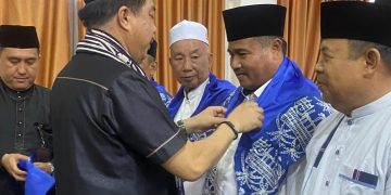 Pj Bupati Merangin  Dampingi Gubernur Lepas Calon Jamah Haji  Merangin 