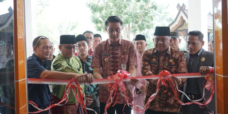 Pj Bupati Muaro Jambi Resmikan Mal Pelayanan Publik Terpadu