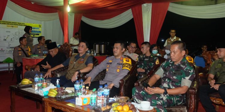 Pj Bupati Muaro Jambi Ikuti Zoom Meeting Besama Kapolda Jambi Mengulas Kondisi Mudik