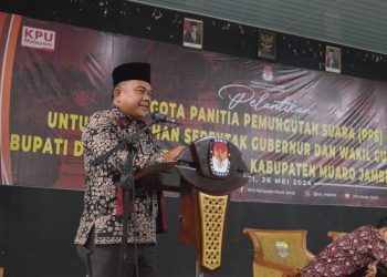Sekda Muaro Jambi Hadiri Acara Pelantikan Anggota Panitia PPS