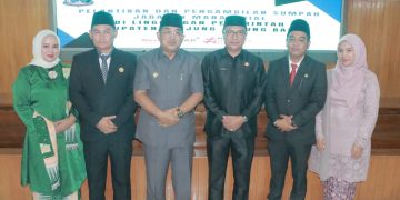 Bupati Anwar Sadat Melantik Kepala BKAD dan Kasat Pol PP