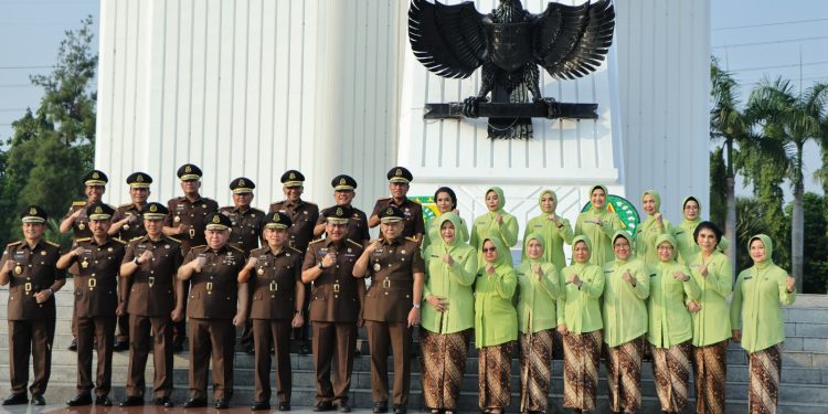 Wakil Jaksa Agung Pimpin Ziarah dan Tabur Bunga di TMP Kalibata, Jelang HBA ke-64 dan HUT IAD ke-24