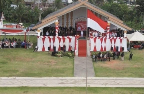 Upacara Peringatan Detik-detik Proklamasi Kemerdekaan ke-79 RI di Merangin Berjalan Khidmad 