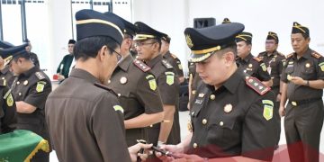 Kajati Jambi Lantik 5 Pejabat Eselon III, Salah Satunya Kejari Merangin