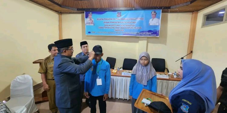Bupati Tanjab Barat Apresiasi Kegiatan Bootcamp Character Building Anak-Anak Kampung Nelayan