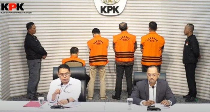KPK Tahan 4 Tersangka Pengembangan Kasus Korupsi Bandung Smart City, Eks Sekda dan Anggota DPRD