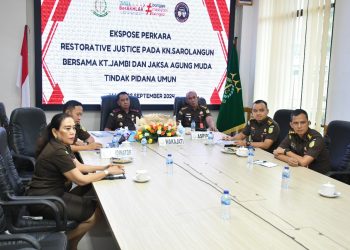 Wakil Kepala Kejaksaan Tinggi Jambi Hadiri Ekspose Penghentian Penuntutan Berdasarkan Keadilan Restorative Justice