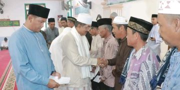 Bupati Tanjab Barat Umumkan Kenaikan Honorarium Da’i Desa dan Ketua RT