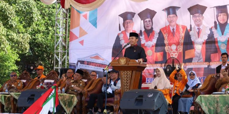 Ketua DPRD Jambi Hadiri PKKMB Unja 2024, Berikan Semangat ke Ribuan Maru