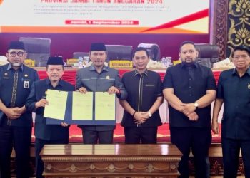 DPRD Provinsi Jambi Sahkan APBD Perubahan 2024