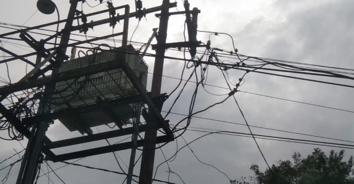 Ini Penyebab, Jaringan Listrik PLN dari Pasar Bawah sampai Desa Kungkai Merangin ‘Hidup Mati’ Berulang Kali