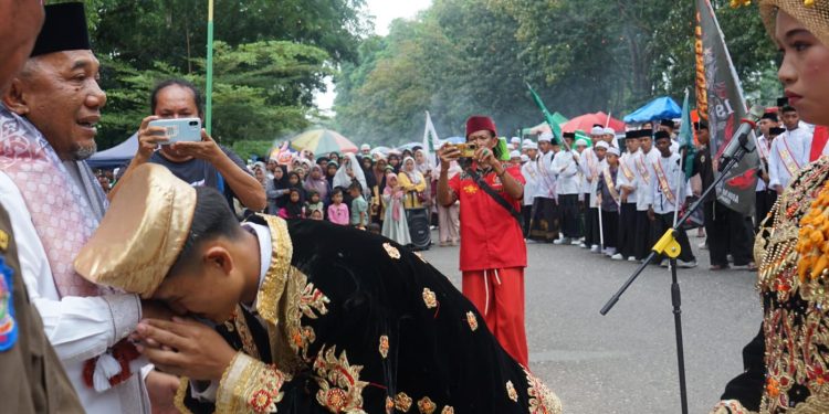 Ribuan Santri ikuti Pawai Hari Santri Nasional 2024 di Kabupaten Merangin