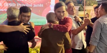 DPRD Jambi Gelar Malam Keakraban, Edi Purwanto Sampaikan Permintaan Maaf