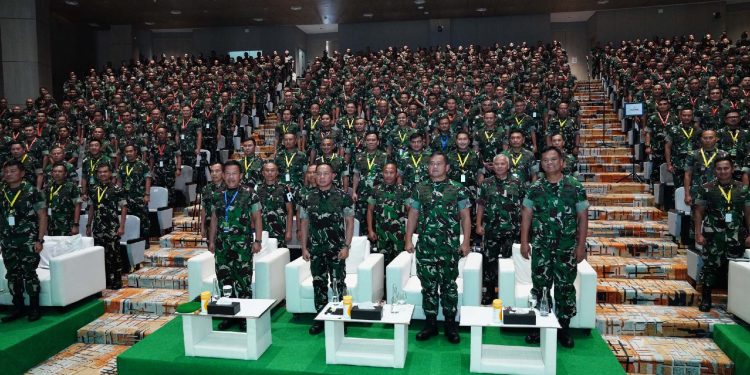 Panglima TNI Berikan Pengarahan pada Apel Danrem dan Dandim Tahun 2024