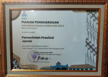 Provinsi Jambi Raih 2 Penghargaan Peringkat 3 Nasional Anugerah Manajemen ASN 2024